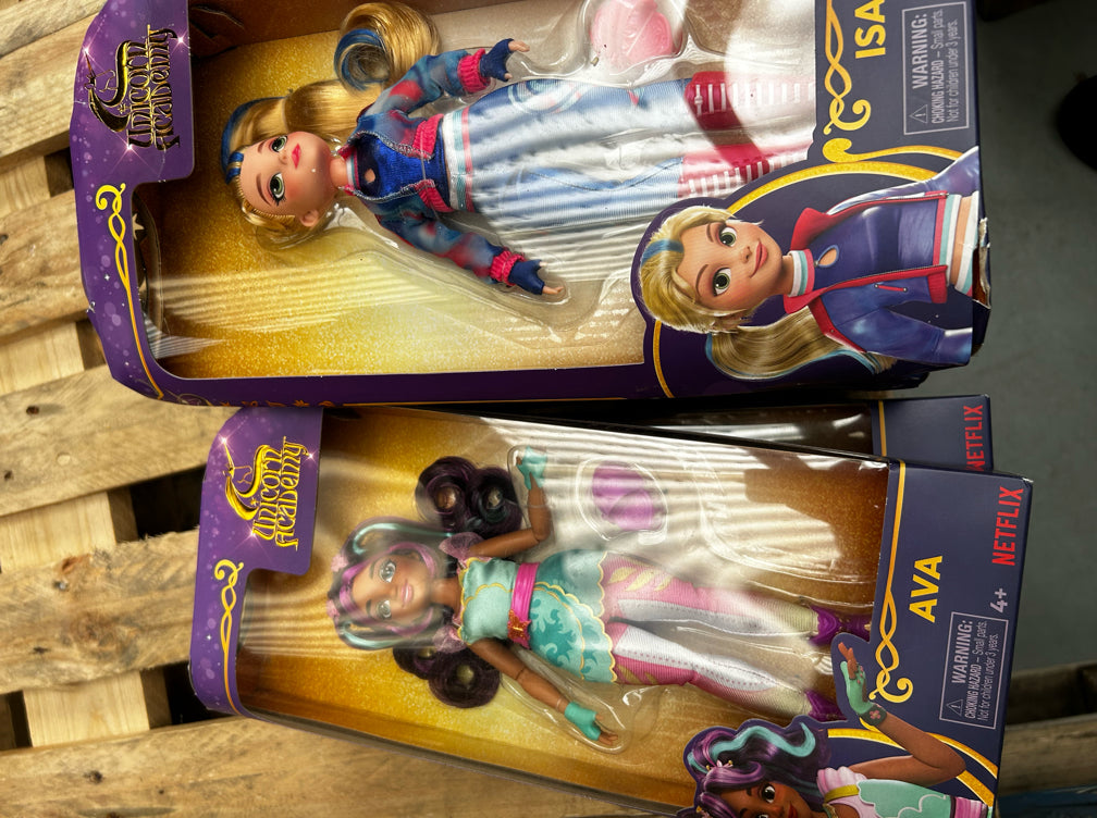 **Flash Sale - Unicorn Academy Doll (Asstd)**
