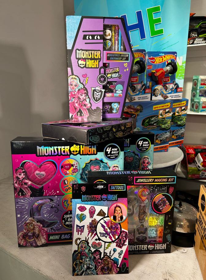 Monster High 4pc Mega Bundle