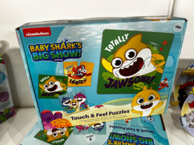 Baby Shark Touch & Feel Puzzle Pack