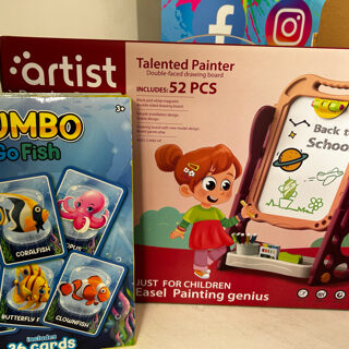 2pc Pink Artist Easel 2pc Bundle